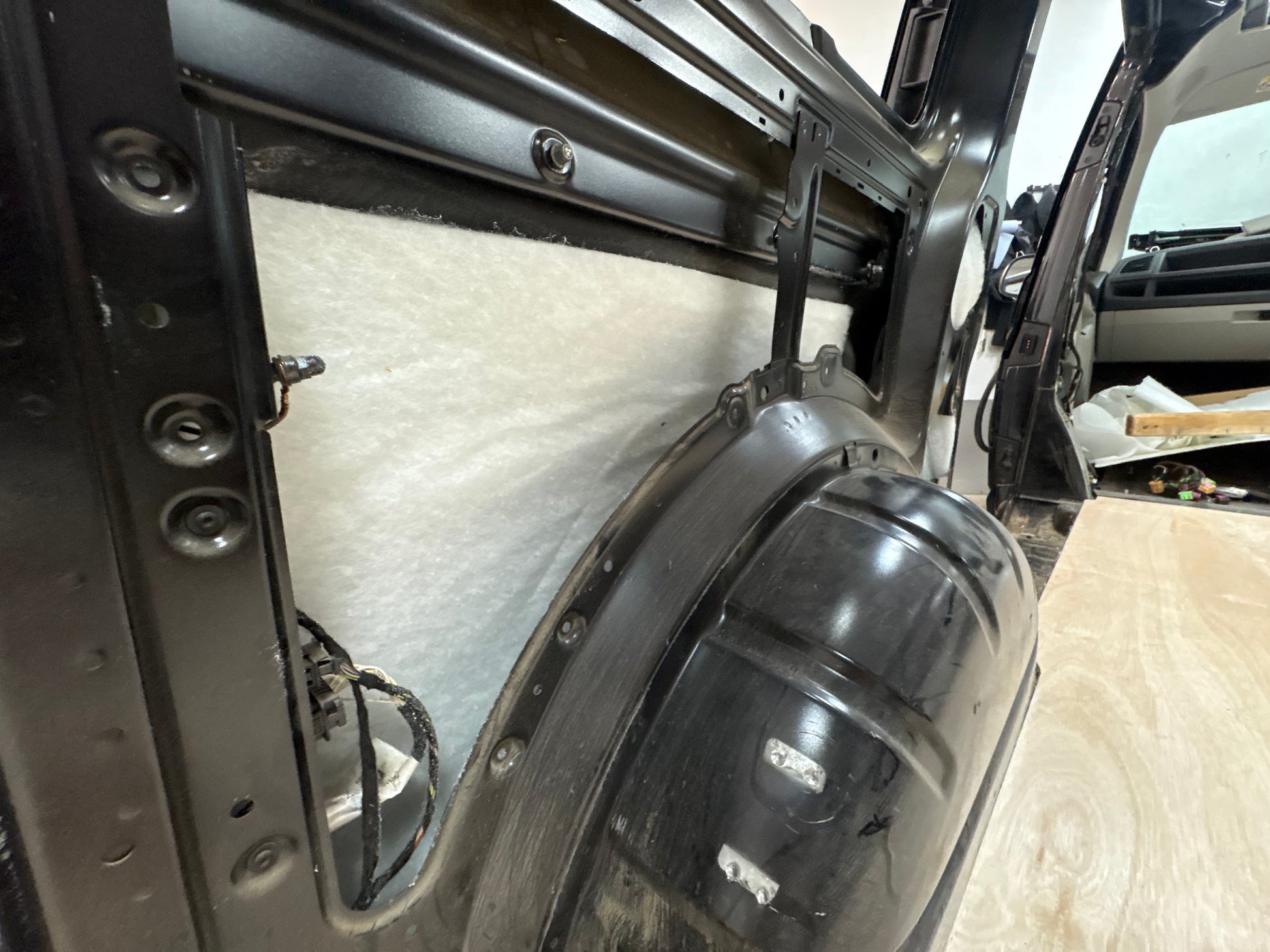 25mm Adhesive Campervan Thermal Fleece Insulation - Recycled Polyester Gap Filler for Van Conversion Thermal Van Liner